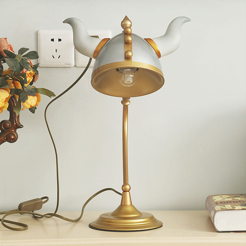 Modern Single Bulb Study Lamp with Medal Shade Gray Ox Horn Helm Shape Plug In Task Light Clearhalo 'Lamps' 'Table Lamps' Lighting' 810524