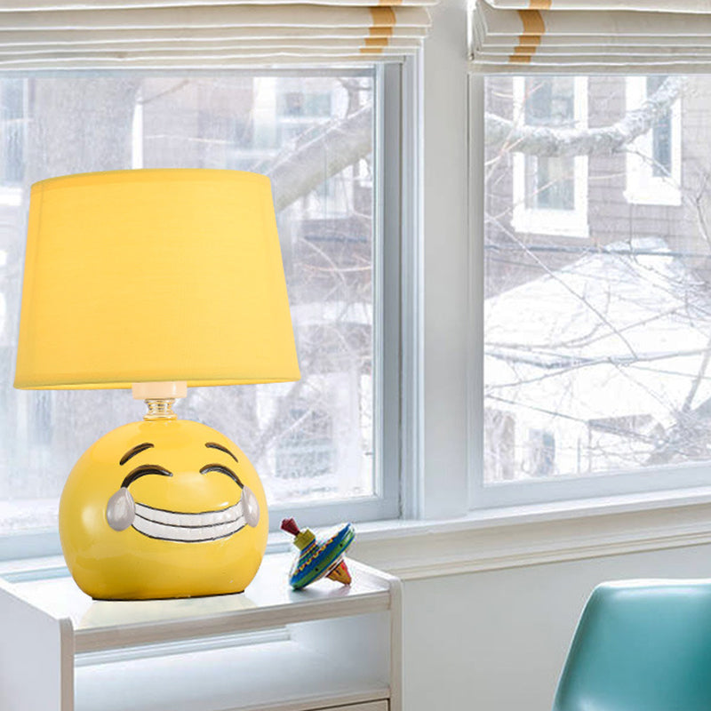 Cartoon 1 Head Desk Lamp with Porcelain White/Yellow Smile/Star/Plant Reading Book Light for Study Room Clearhalo 'Lamps' 'Table Lamps' Lighting' 813430