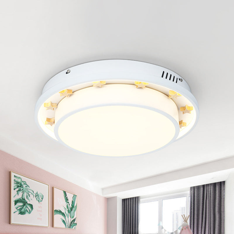 White Finish Round Flush Mount Lamp Modern LED Metallic Flush Light Fixture with Wooden Star Deco White Clearhalo 'Ceiling Lights' 'Close To Ceiling Lights' 'Close to ceiling' 'Flush mount' Lighting' 816494