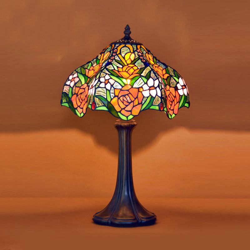 Ridged Shade Night Light Tiffany Stained Rose Patterned Glass Single Coffee Table Lamp Clearhalo 'Lamps' 'Table Lamps' Lighting' 863788