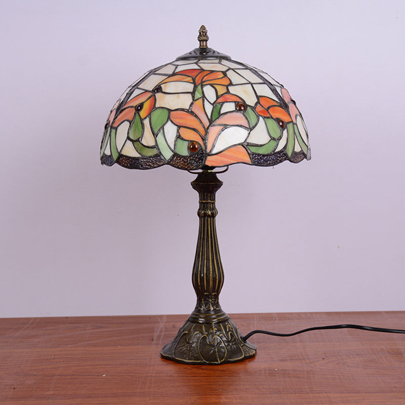 Hand-Cut Stained Glass Bronze Night Lamp Floral 1 Bulb Tiffany Style Table Light Bronze Clearhalo 'Lamps' 'Table Lamps' Lighting' 889327