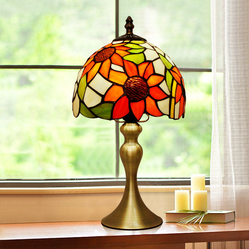 Sunflower Pattern Dome Shade Night Lamp 1 Head Stained Glass Tiffany Table Light with Brushed Brass Flared Base Brushed Brass Clearhalo 'Lamps' 'Table Lamps' Lighting' 890006