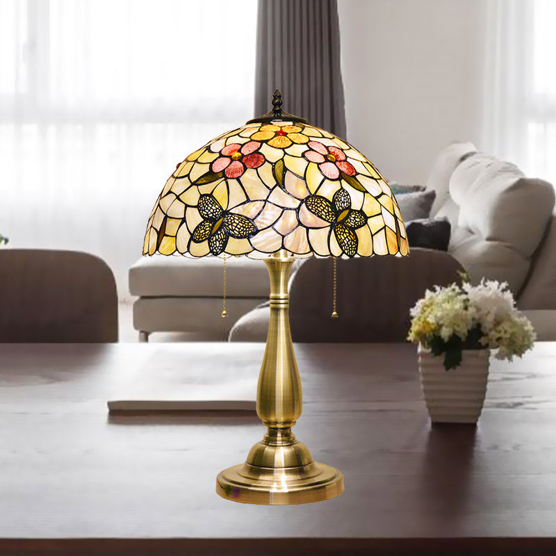 Shell Brushed Brass Night Light Butterflies and Flower 2 Lights Tiffany Pull Chain Table Lamp Clearhalo 'Lamps' 'Table Lamps' Lighting' 890055