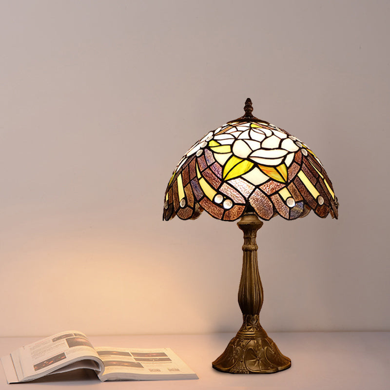 Cut Glass Domed Shade Night Lighting Victorian 1-Light Red/Brown Flower Patterned Table Lamp for Bedside Clearhalo 'Lamps' 'Table Lamps' Lighting' 894257