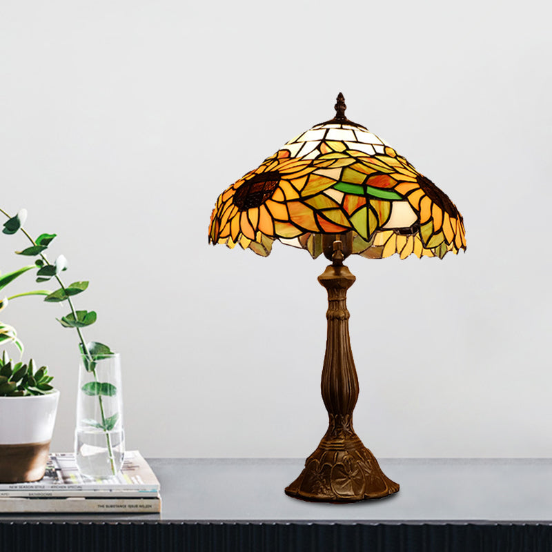 Baroque Bowl Shade Table Light 1-Bulb Hand Cut Glass Sunflower Patterned Nightstand Lighting in Yellow/Orange Yellow Clearhalo 'Lamps' 'Table Lamps' Lighting' 894307
