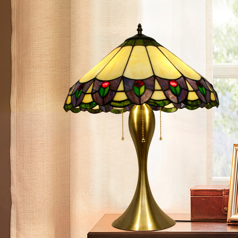 Conic Nightstand Light 3-Head Stained Glass Tiffany Peacock Tail Patterned Table Lighting in Gold with Pull Chain Clearhalo 'Lamps' 'Table Lamps' Lighting' 894664