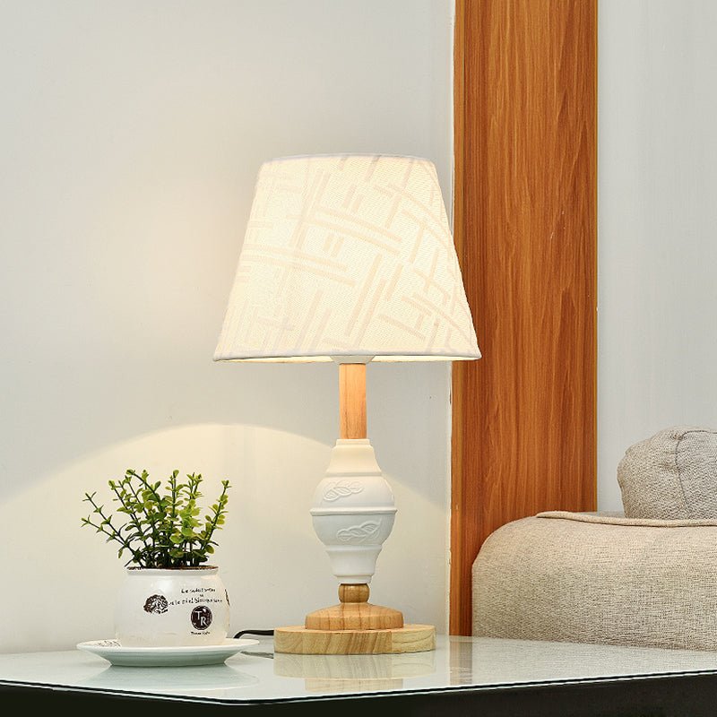 Single Living Room Nightstand Light Modernism White Table Lamp with Barrel Fabric Shade White Clearhalo 'Lamps' 'Table Lamps' Lighting' 959989