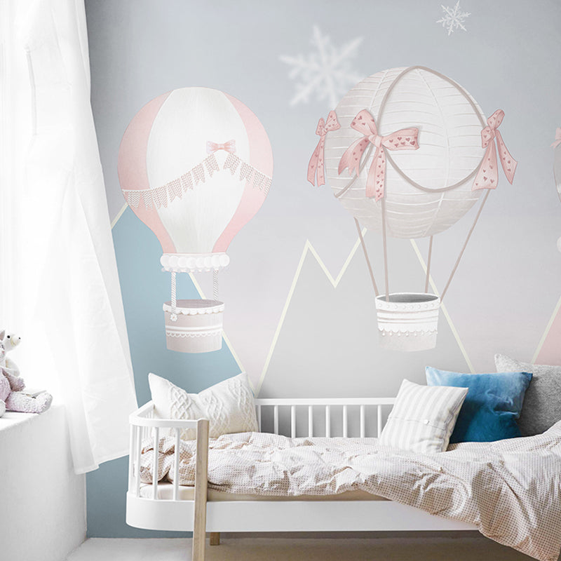 Whole Balloon Mural Wallpaper Scandinavian Fresh Triangle Wall Covering in Soft Color Pink-Blue-Gray Clearhalo 'Wall Decor' 'Wall Mural' 965591