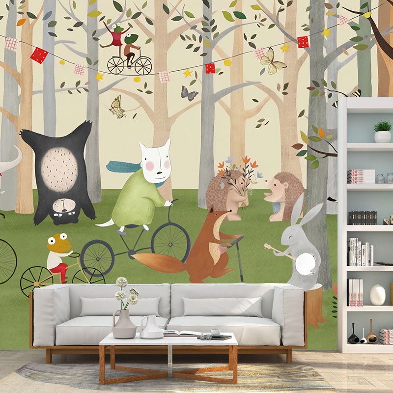 Fresh Animal and Forest Mural for Boy or Girl, Custom-Made Wall Covering in Beige and Green Clearhalo 'Wall Decor' 'Wall Mural' 977280