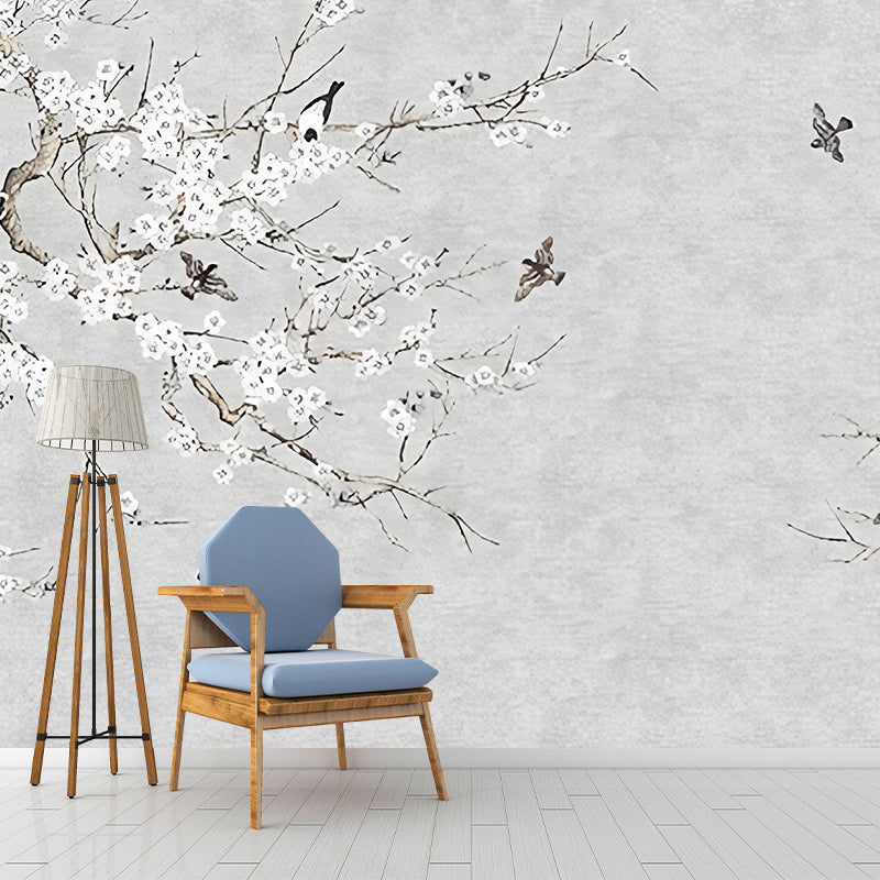 Enormous Branch and Bird Mural Wallpaper for Accent Wall in Grey, Stain-Resistant Grey Clearhalo 'Wall Decor' 'Wall Mural' 977444