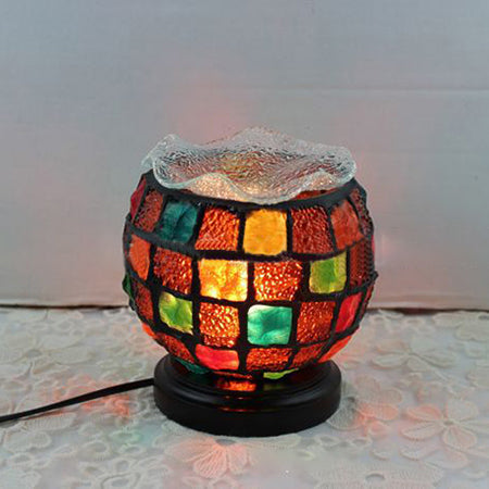 Child Bedroom Lattice Bowl Desk Light Stained Glass 1 Head Tiffany Small Desk Lamp in Black Base Clearhalo 'Lamps' 'Table Lamps' Lighting' 98172